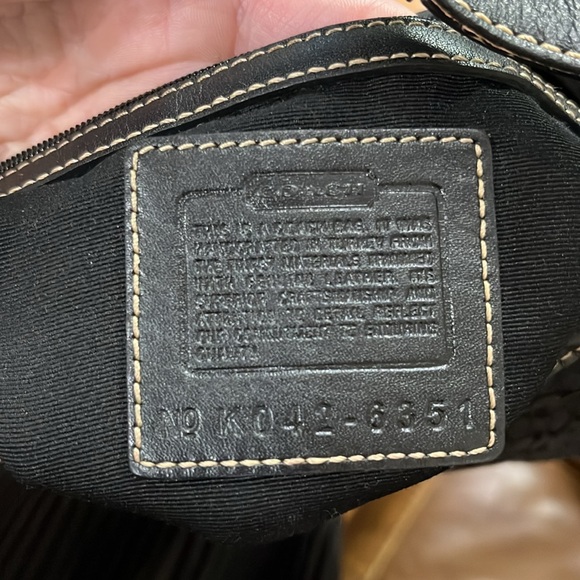 Coach Vintage Soho Leather & Signature Jacquard Mini Hobo Shoulder Bag - Picture 8 of 11